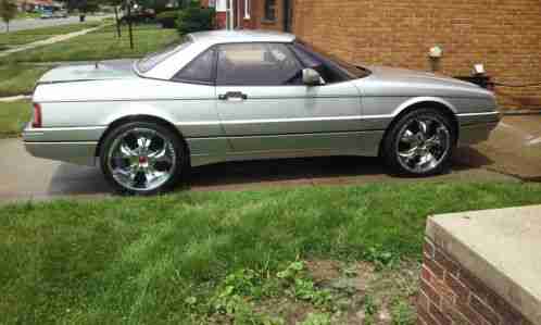 Cadillac Allante (1988)