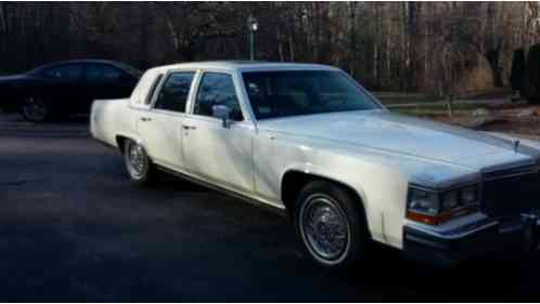 Cadillac Brougham (1989)