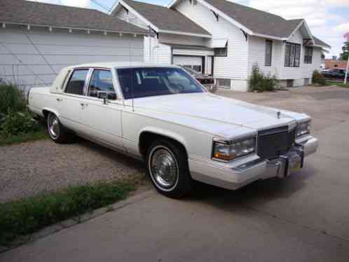 Cadillac Brougham (1992)