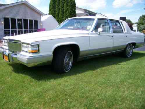 1990 Cadillac Brougham Brougham