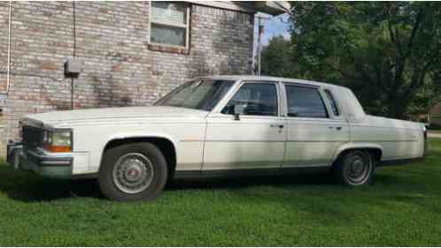 Cadillac Brougham (1989)