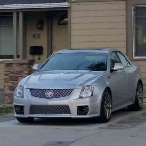 Cadillac CTS (2010)