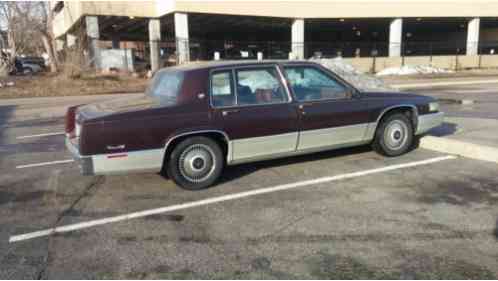 Cadillac DeVille (1990)