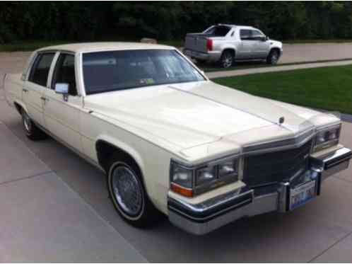 Cadillac DeVille (1984)