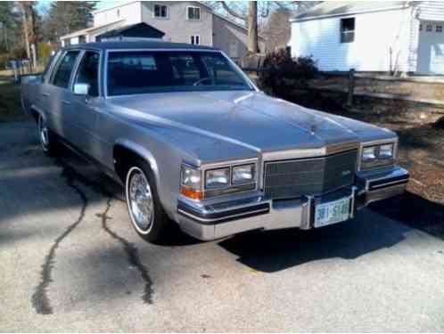 Cadillac DeVille (1984)