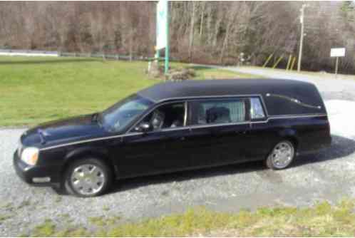 Cadillac DeVille Hearse (2003)