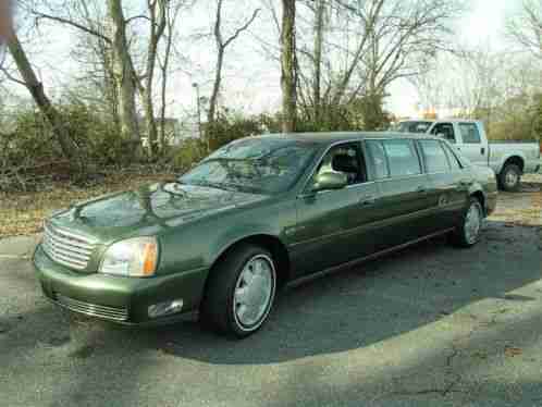 2001 Cadillac DeVille Limousine