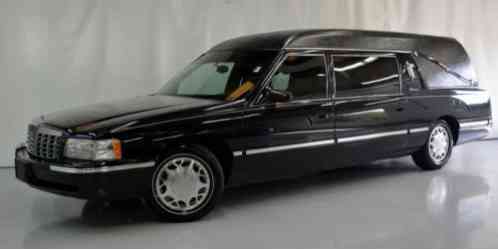 Cadillac DeVille S&S Coach (1998)