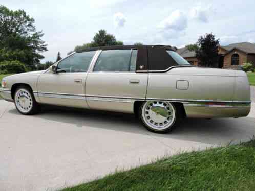 Cadillac DeVille ONLY 28K MILES (1996)