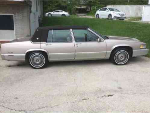 Cadillac DeVille (1990)