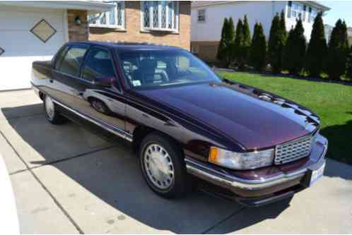 Cadillac DeVille SEDAN DEVILLE (1996)