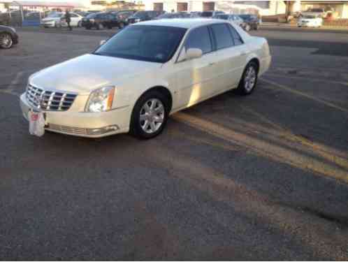 Cadillac DTS (2007)