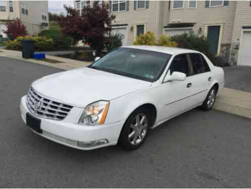 Cadillac DTS (2006)