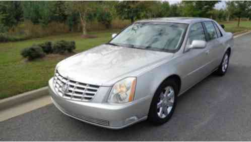 Cadillac DTS *Luxury Touring Sedan (2006)