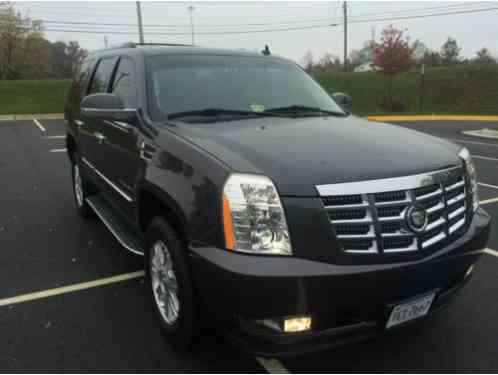 Cadillac Escalade AWD (2010)