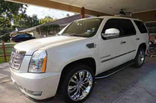 Cadillac Escalade (2008)