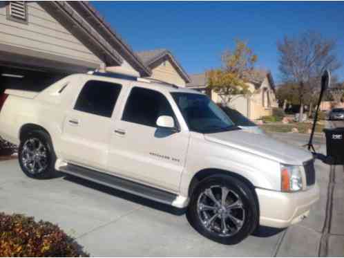 Cadillac Escalade (2004)