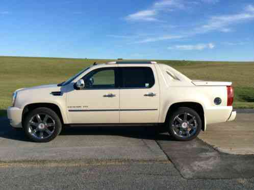 2012 Cadillac Escalade EXT