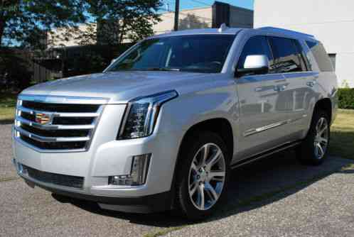 Cadillac Escalade (2015)