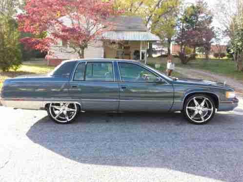 Cadillac Fleetwood brougham (1996)