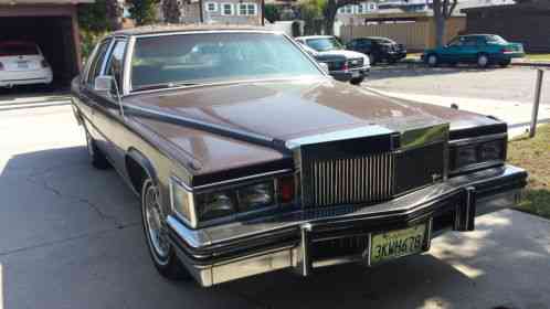 Cadillac Fleetwood (1978)