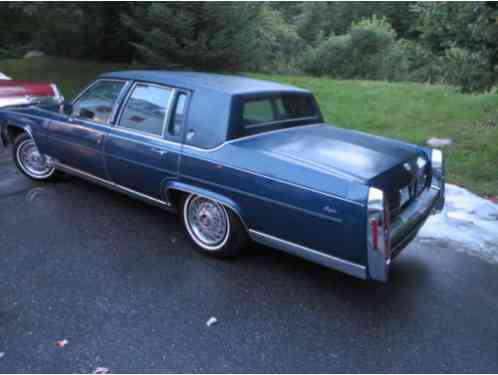 Cadillac Fleetwood Brougham (1988)