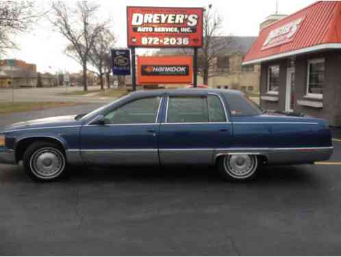 Cadillac Fleetwood Brougham (1996)