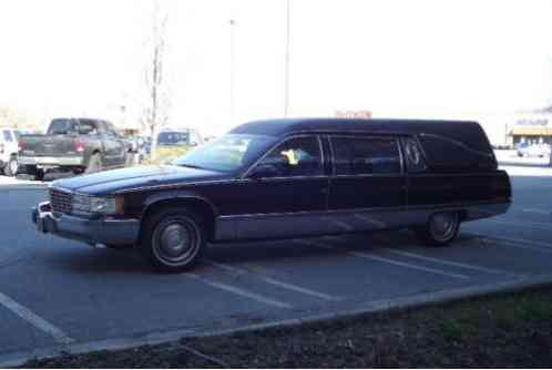 1996 Cadillac Fleetwood Hearse