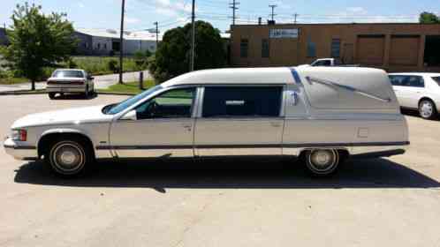 Cadillac Fleetwood Krystal (1995)