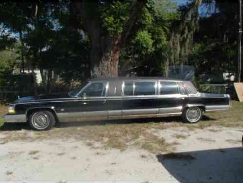 1990 Cadillac Fleetwood Limousine