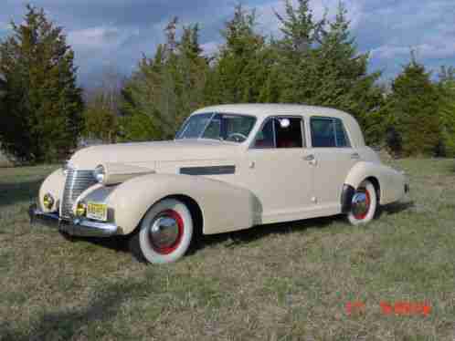 Cadillac Fleetwood SIXTY SPECIAL (1939)