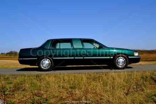 Cadillac Superior Royal Limousine (1997)