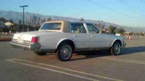 Cadillac Seville GUCCI (1979)