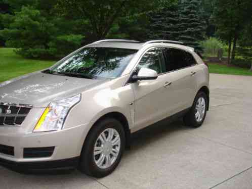 Cadillac SRX Luxury Edition All (2010)