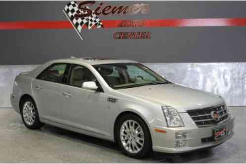 Cadillac STS RWD w/1SB (2011)