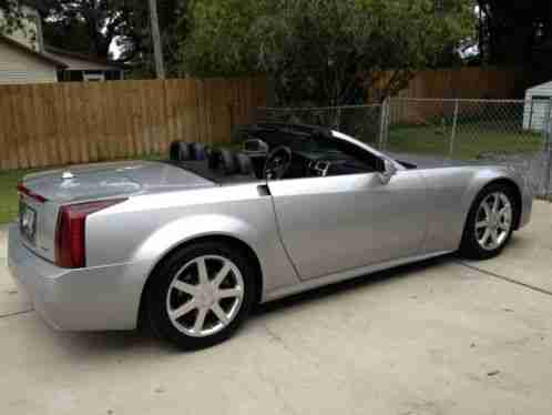 Cadillac XLR XLR (2004)