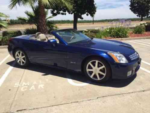 Cadillac XLR (2004)