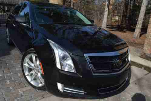 Cadillac XTS AWD V-EDITION (2014)