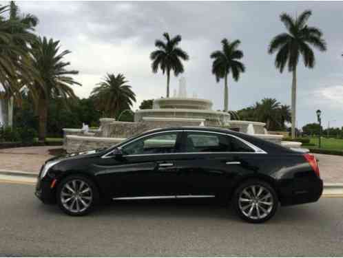 Cadillac XTS (2015)