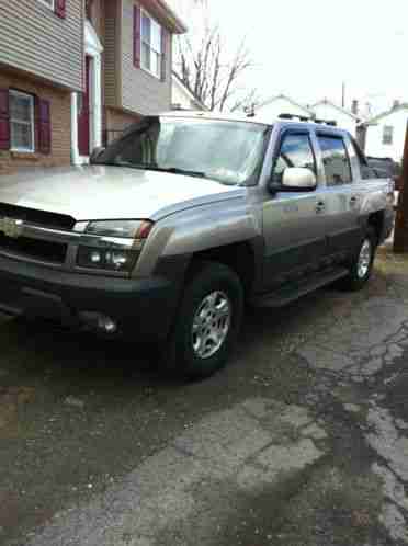 Chevrolet Avalanche (2003)