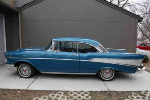 Chevrolet Bel Air/150/210 2 dr (1957)