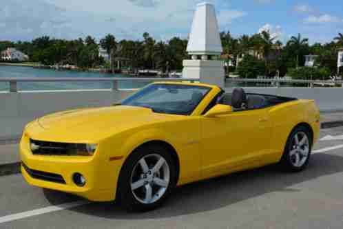 2013 Chevrolet Camaro 2013 Camaro 2LT CONVERTIBLE + Leather/LCD/CAM/HUD