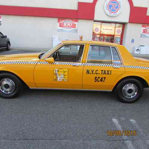 Chevrolet Caprice NYC Taxi Period (1987)