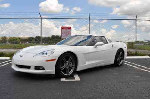 Chevrolet Corvette 2LT (2009)