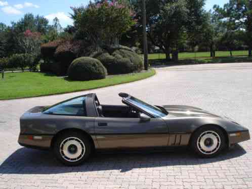 Chevrolet Corvette (1984)