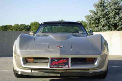 Chevrolet Corvette Collectors (1982)