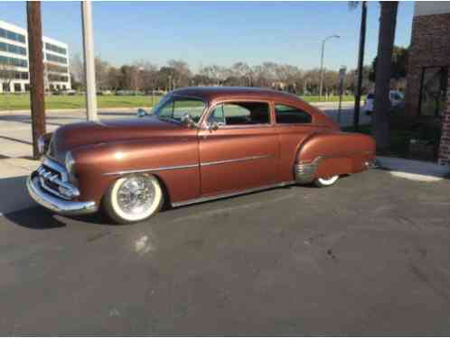 Chevrolet DELUXE CUSTOM DELUXE (1952)