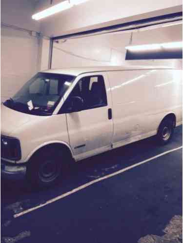 2001 Chevrolet Express