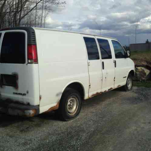 Chevrolet: Express 2500 3/4 TON