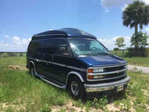 2002 Chevrolet Express